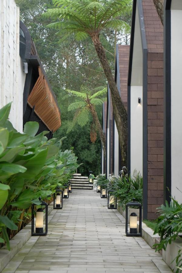 Sunsetfalls Gardens And Resort Magelang Exteriér fotografie